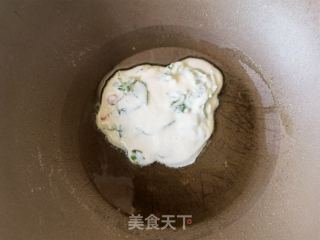 花椒叶鸡蛋煎饼的做法步骤：7