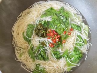 香椿汤面的做法步骤：11