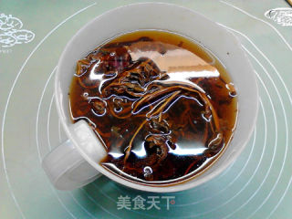 酱香菜干腊肉莜面包子的做法步骤：2