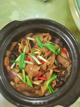 何小侠猪皮鱼膘煲的做法步骤：11