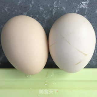 香煎鸡蛋馒头的做法步骤：2