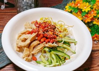 面粉做凉皮的做法步骤：14