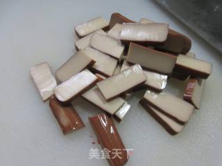 鸡蛋干炒空心菜梗的做法步骤：2
