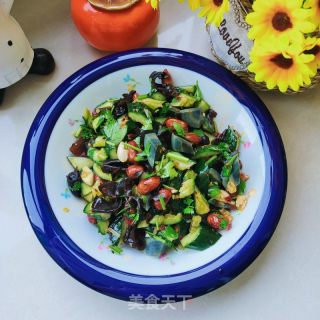 黄瓜拌松花蛋的做法步骤：7