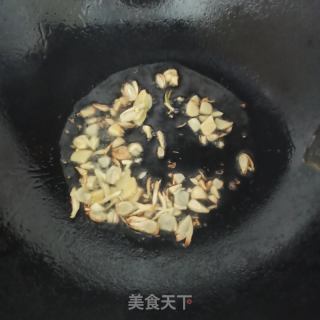炒白虾的做法步骤：3