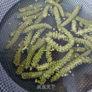 肉丝炒核桃花的做法步骤：4