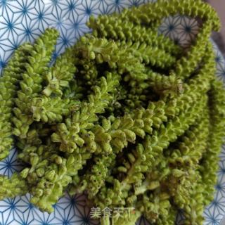 肉丝炒核桃花的做法步骤：1