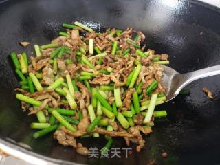 蒜苔炒肉丝的做法步骤：3