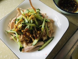 蒜蓉辣酱拌手撕鸡脯肉的做法步骤：8