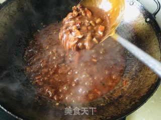 菠菜香菇炸酱面的做法步骤：8