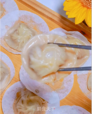 汤汁鲜美的灌汤小笼包的做法步骤：10