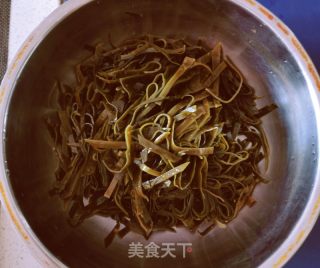 酱香海带的做法步骤：2