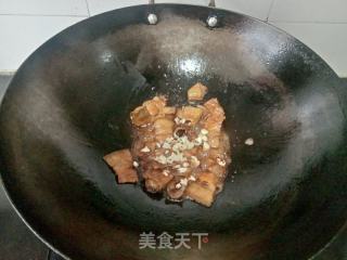 五花肉炒西葫芦的做法步骤：4