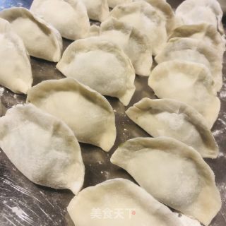 香菜水饺的做法步骤：13