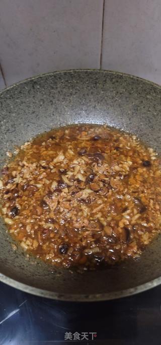 黄豆酱烧香菇肉酱的做法步骤：7