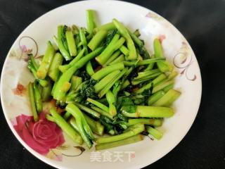 清炒菜芯的做法步骤：8