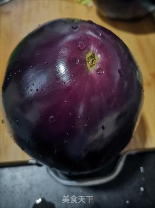 多汁炸茄盒的做法步骤：1