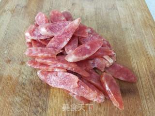 花椒芽炒广式腊肠的做法步骤：6