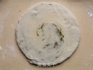 香豆椒盐锅盔的做法步骤：17