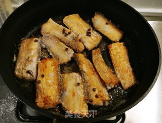 家常烧带鱼的做法步骤：8