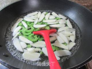 苦瓜拌茭白的做法步骤：4