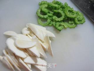 苦瓜拌茭白的做法步骤：3