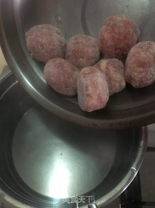 紫菜肉丸汤的做法步骤：3