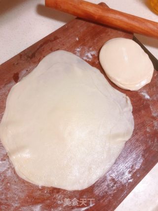 饺子皮版春卷的做法步骤：2