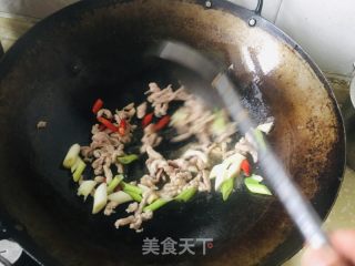 蒜苔生炒肉丝的做法步骤：5