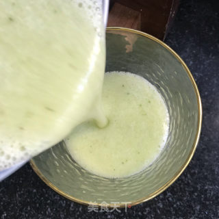 香蕉黄瓜椰子水的做法步骤：7