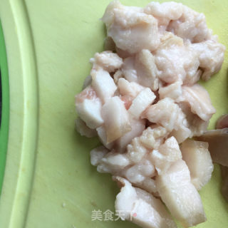 红茶枣香红烧肉的做法步骤：3