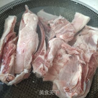 韩式辣酱烤羊排的做法步骤：2