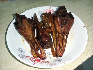 香酥鸭下巴的做法步骤：9