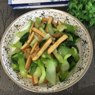 油渣香干炒青菜的做法步骤：7