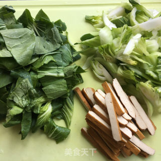 油渣香干炒青菜的做法步骤：1