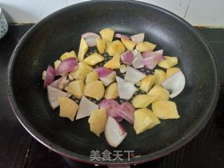 咖喱土豆肉丸的做法步骤：6