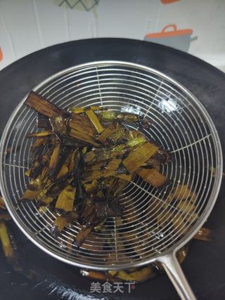 炸葱油的做法步骤：3