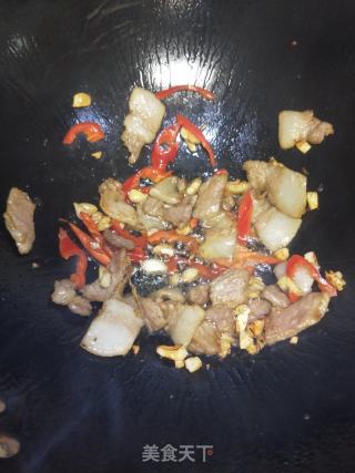 五花肉炒小南瓜的做法步骤：8