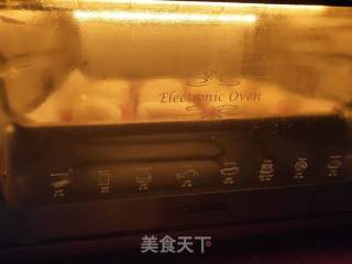 火腿肠面包的做法步骤：11