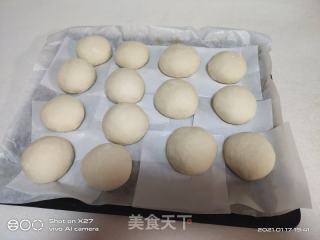 火腿肠面包的做法步骤：8