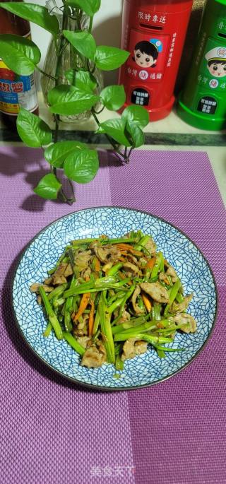 水芹菜炒驴肉的做法步骤：11