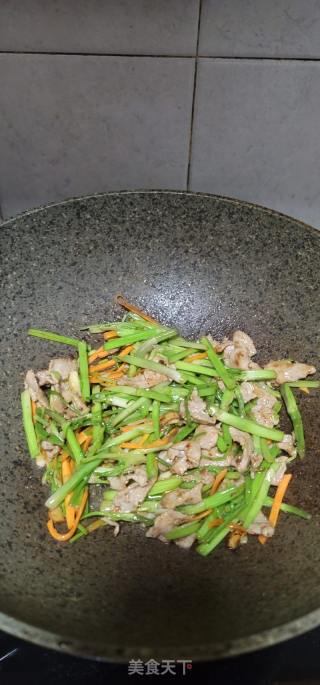 水芹菜炒驴肉的做法步骤：10