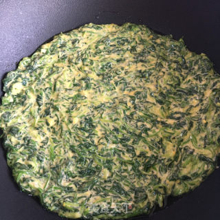 荠菜鸡蛋烙饼的做法步骤：6