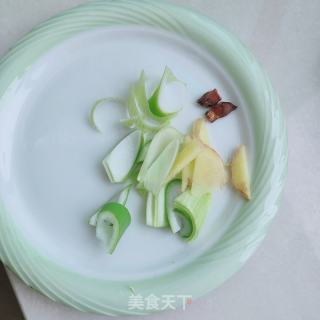 醋香鲅鱼的做法步骤：4