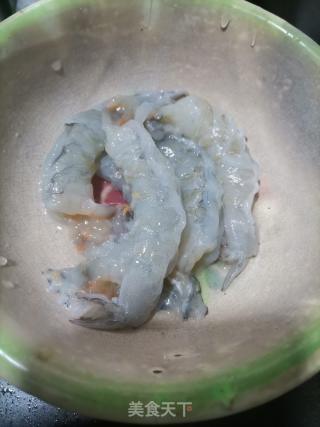 芒果牛油果虾仁沙拉的做法步骤：9