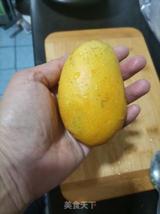 芒果牛油果虾仁沙拉的做法步骤：3