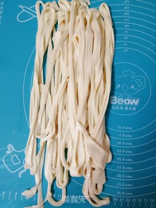 油泼面的做法步骤：6