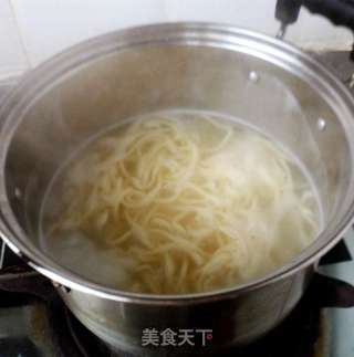 香椿拌面的做法步骤：6