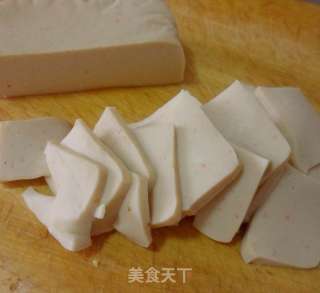 青椒炒千叶豆腐的做法步骤：2