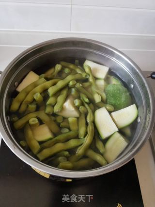 瓜豆汤的做法步骤：6